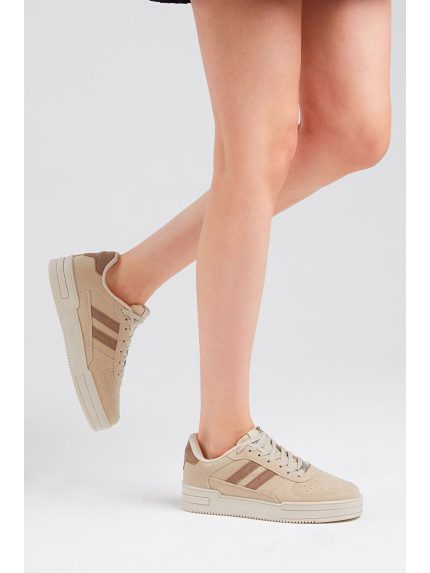 اسنیکر  تونی بلک