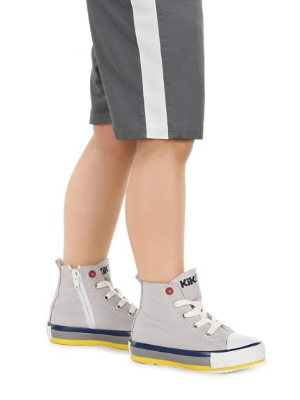 اسنیکر  کیکو