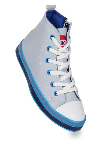 اسنیکر  کیکو