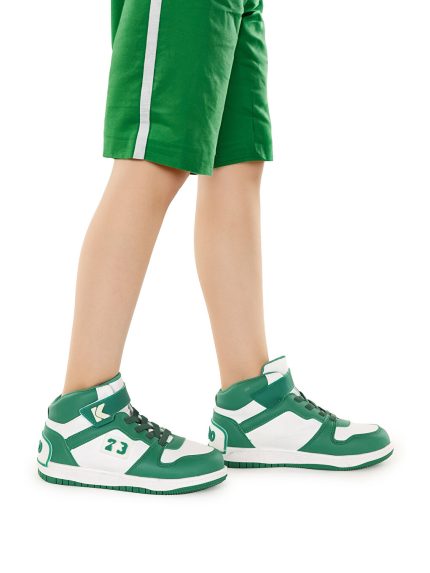 اسنیکر  کیکو