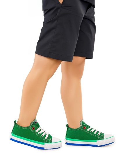 اسنیکر  کیکو