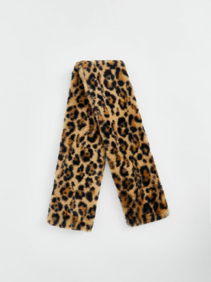 شال گردن  ال سی وایکیکی