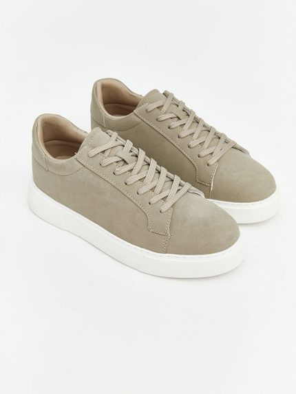 اسنیکر  ال سی وایکیکی