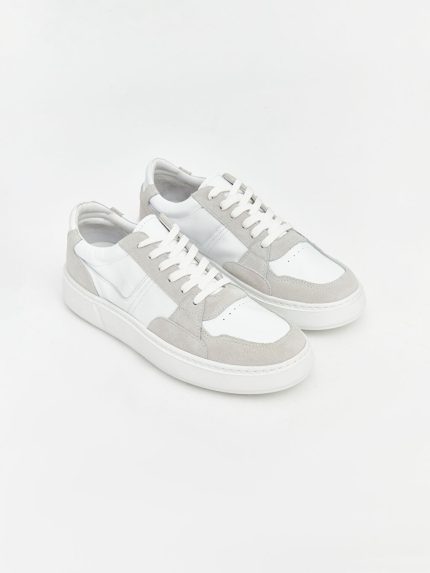 اسنیکر  ال سی وایکیکی