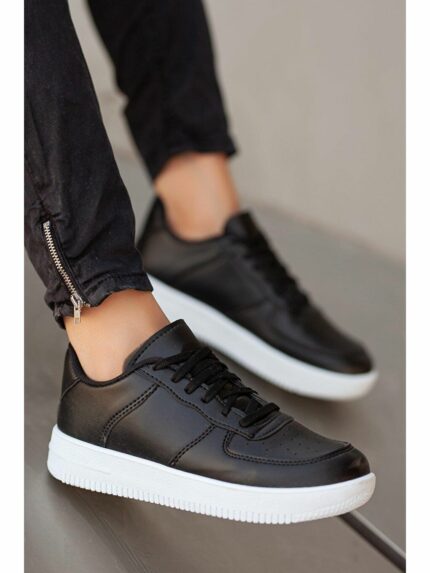 اسنیکر  موگو