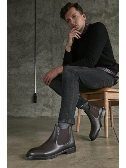 بوت  ضیا آیاکابی