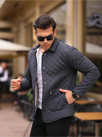 کاپشن  کام استار