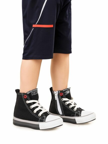 اسنیکر  کیکو