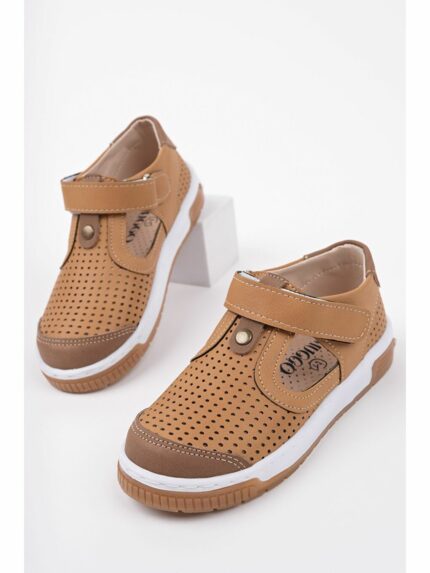 اسنیکر  موگو