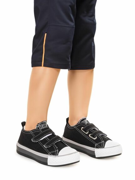 اسنیکر  کیکو