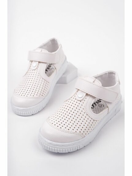 اسنیکر  موگو