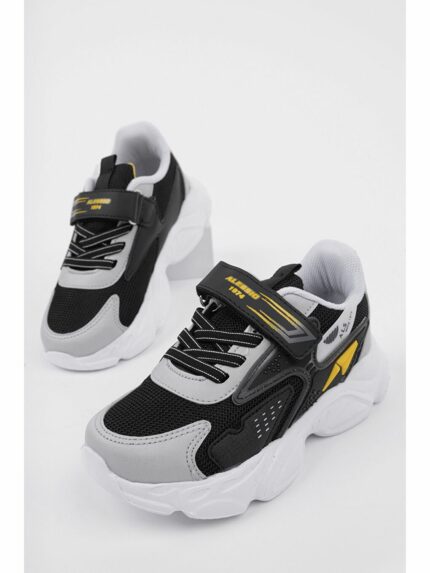 اسنیکر  موگو