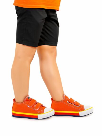 اسنیکر  کیکو