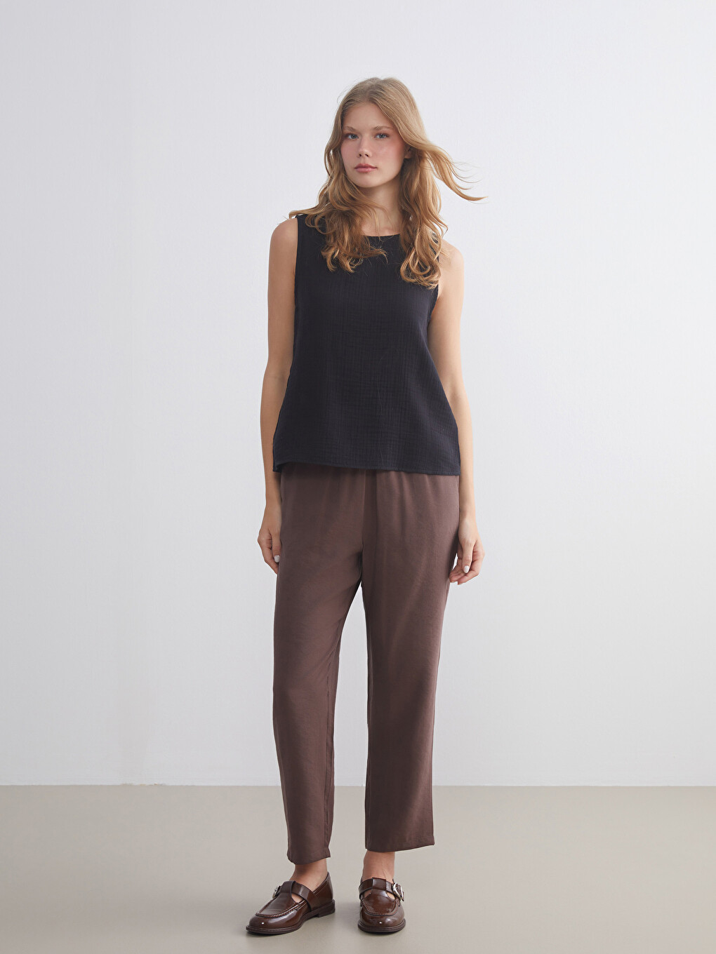 l_20252-w5jc50z8-d2n-81-62-92-177_a شلوار زنانه ایکس ساید