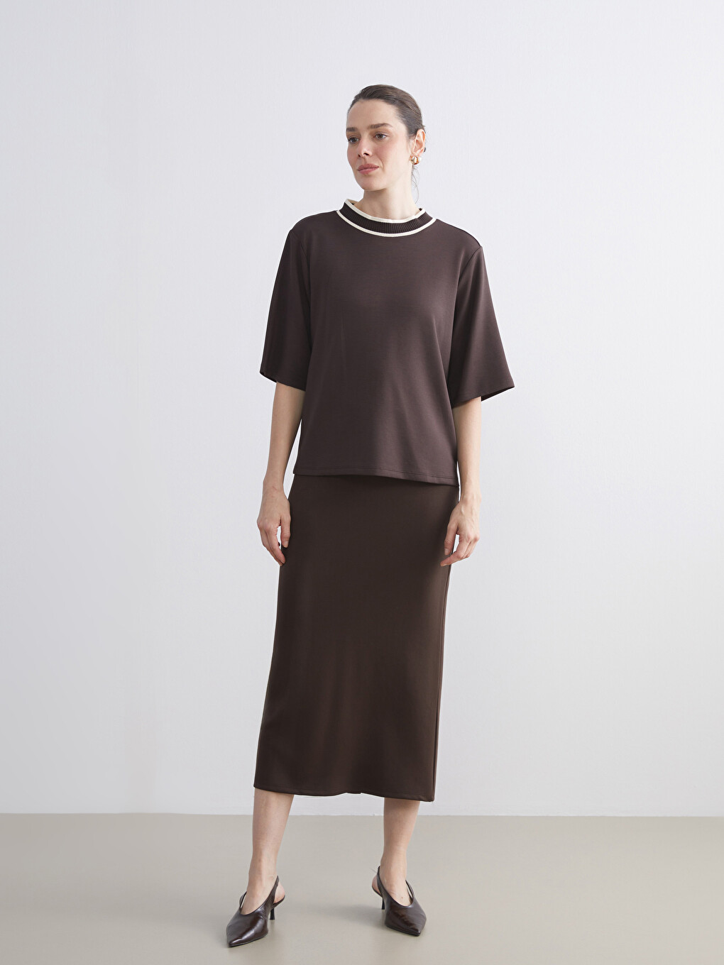 l_20252-w5md11z8-jse-75-62-89-178_a دامن زنانه ال سی وایکیکی کلاسیک