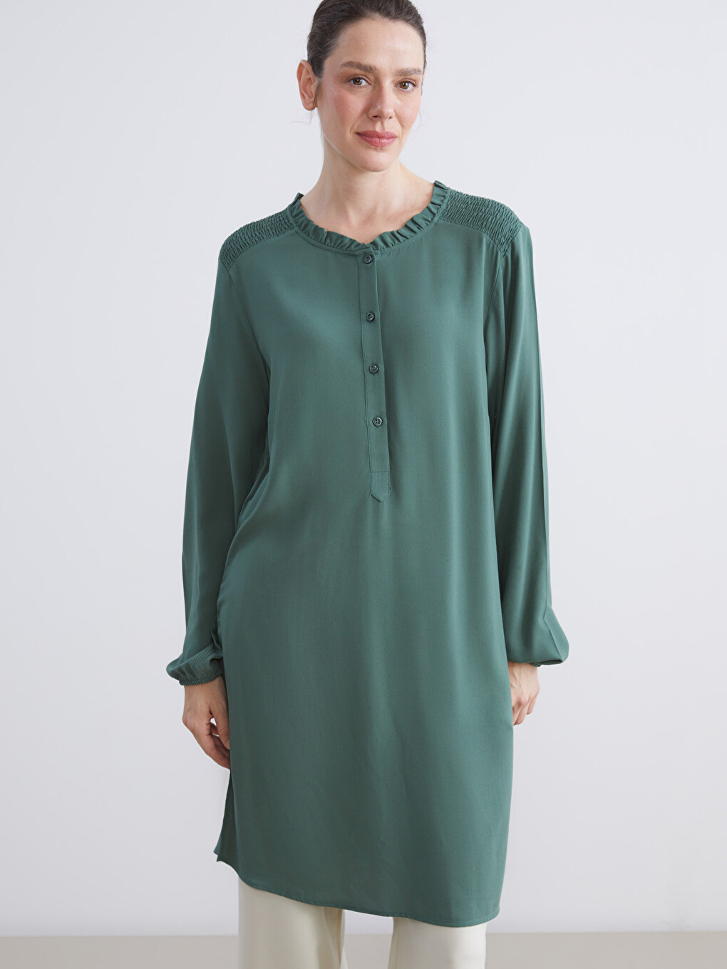 l_20252-w5k735z8-hfb-75-62-89-178_a تونیک زنانه ال سی وایکیکی گریس