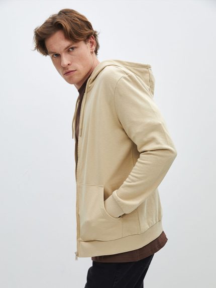 ال سی وایکیکی