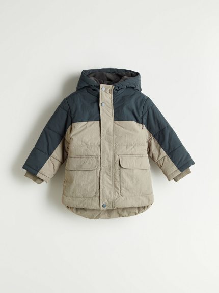 کاپشن  ال سی وایکیکی