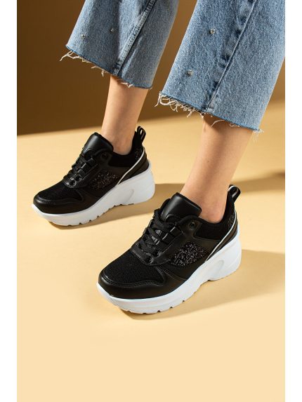 اسنیکر  پمبه پوتین