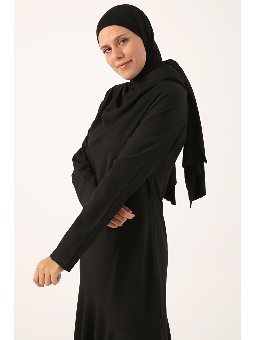 img_010511571v1_2f3d996c-6f2d-46d0-b866-db8e35adab06 لباس آل دی
