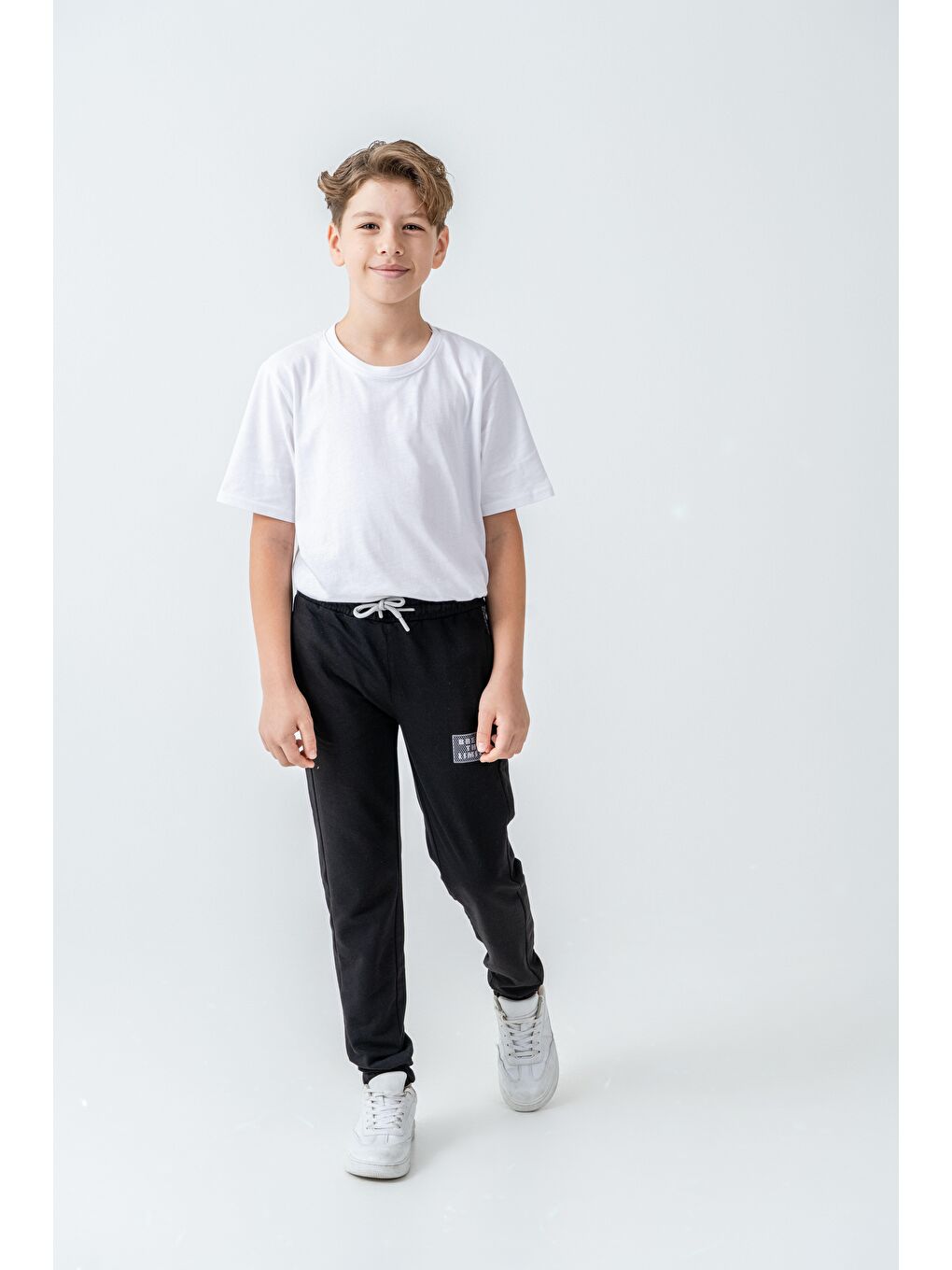 img_085425886v0_dc77c65a-24cd-4006-97e8-de2ea4b8925d شلوار ورزشی میشل کیدز