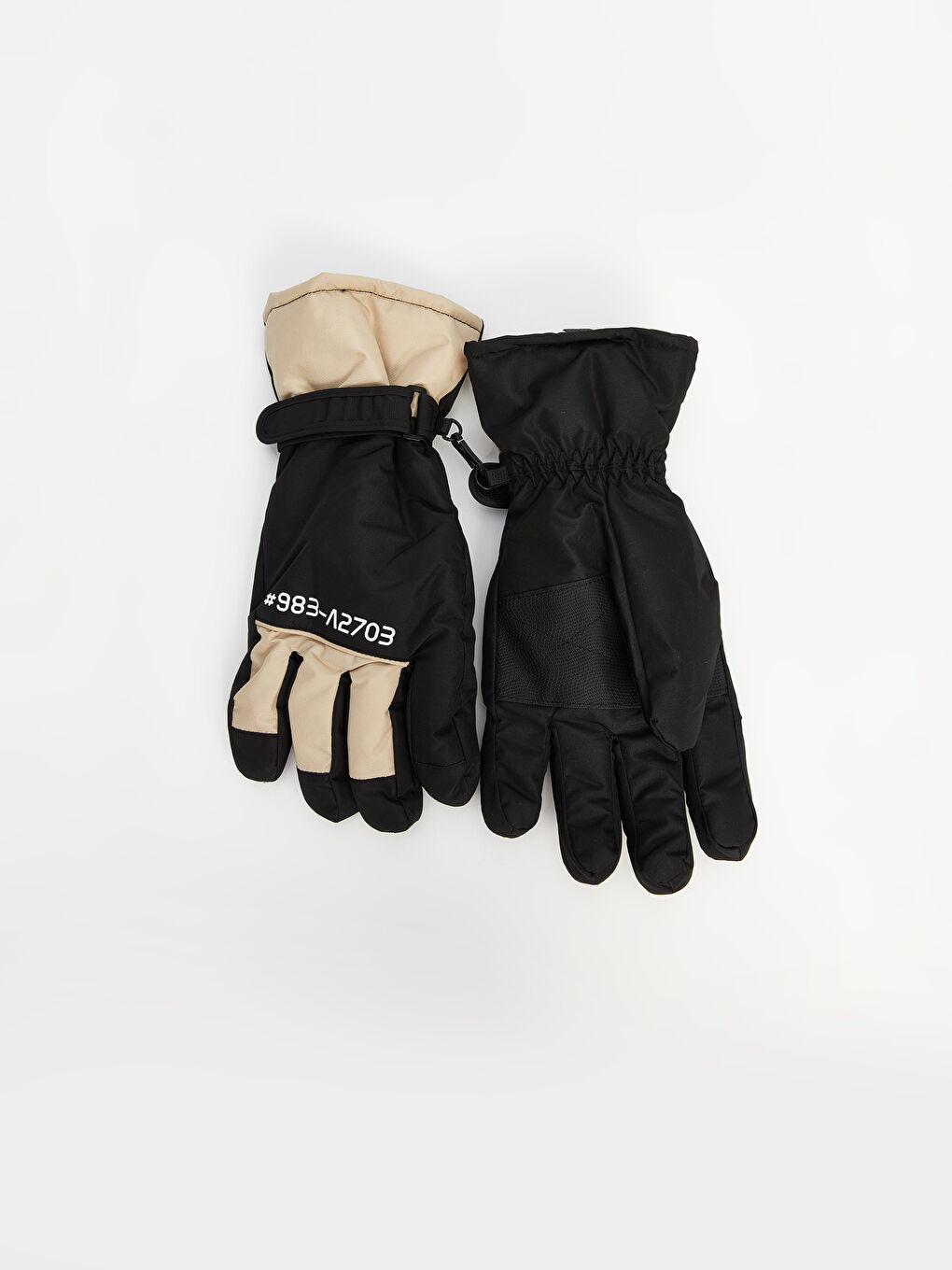 دستکش  ال سی وایکیکی