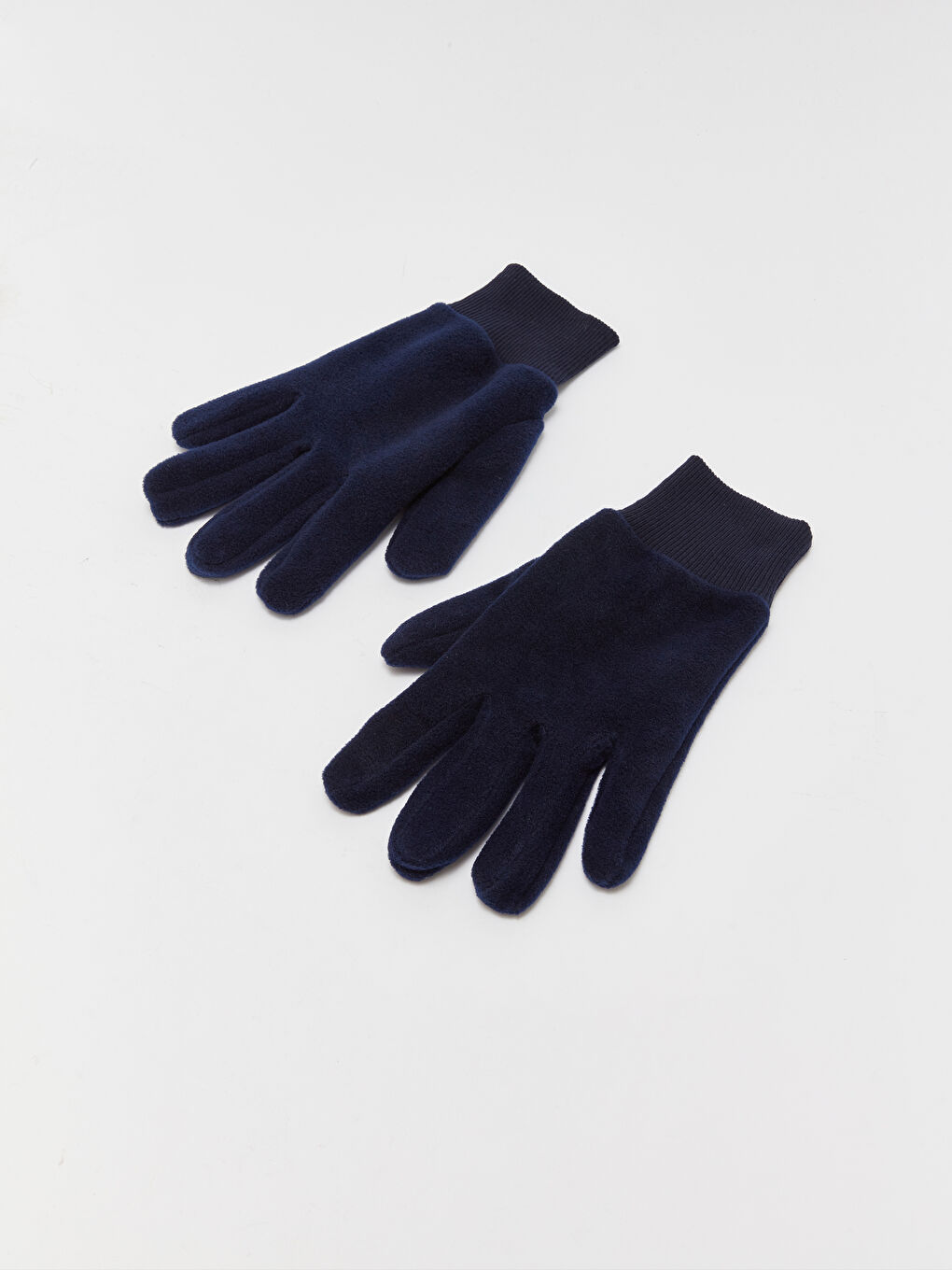 دستکش  ال سی وایکیکی