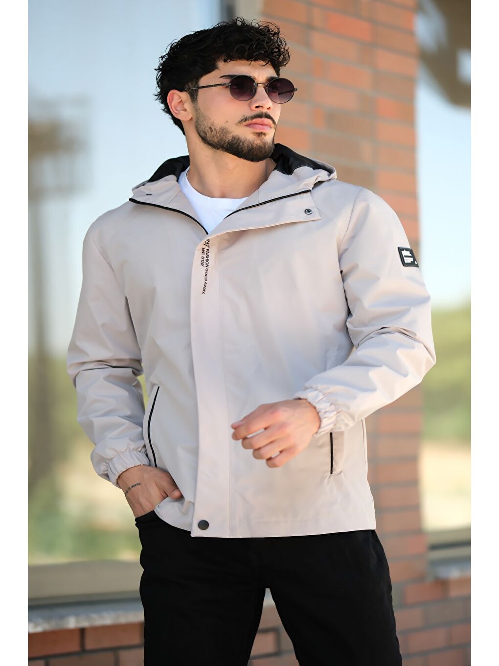 بارانی  استیکومبین