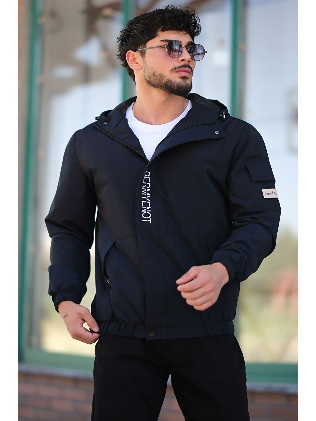 بارانی  استیکومبین