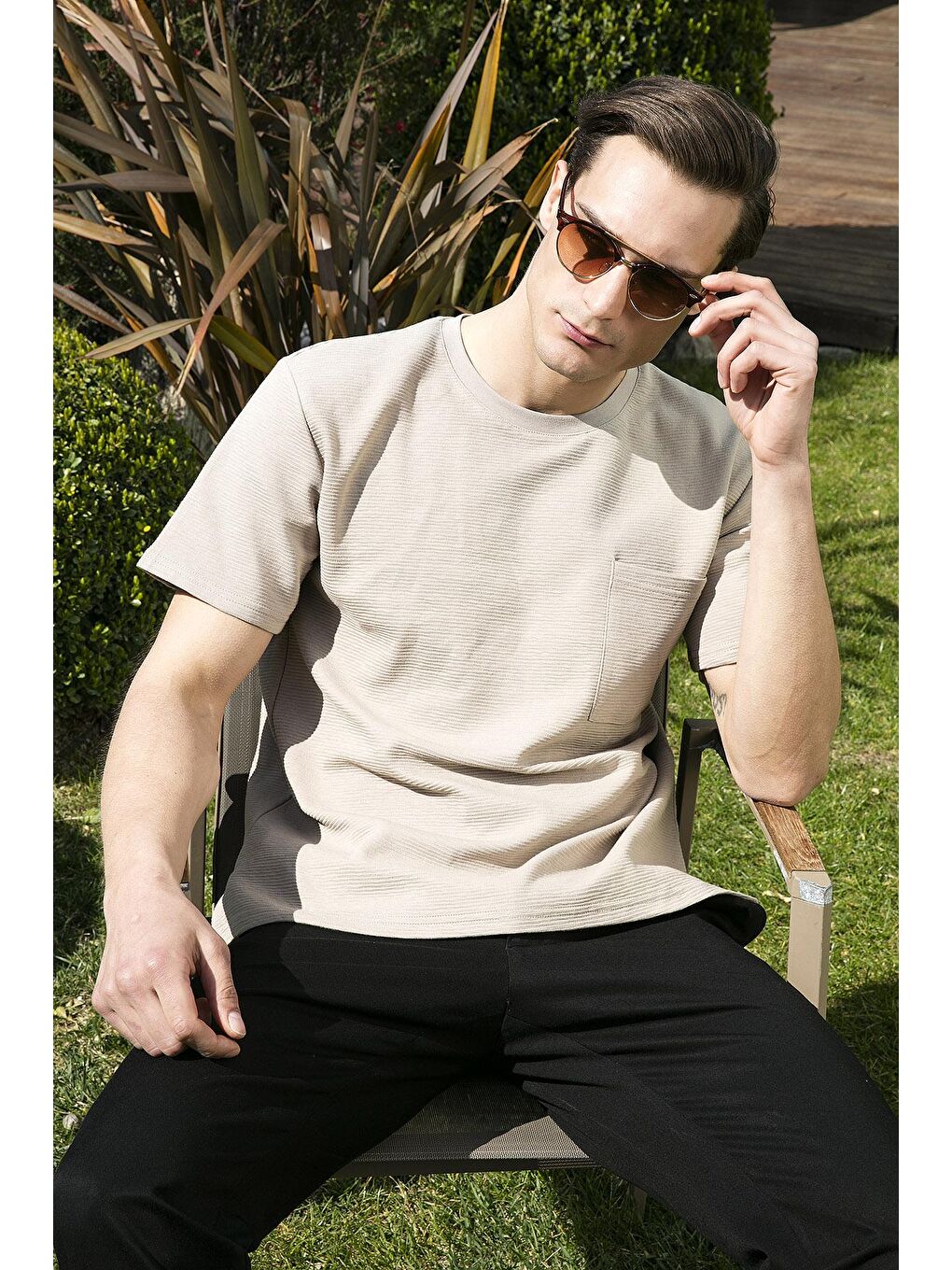 تی شرت  بوراتی