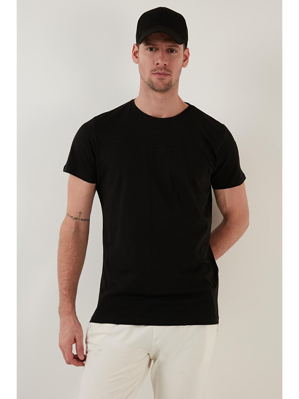 تی شرت  بوراتی